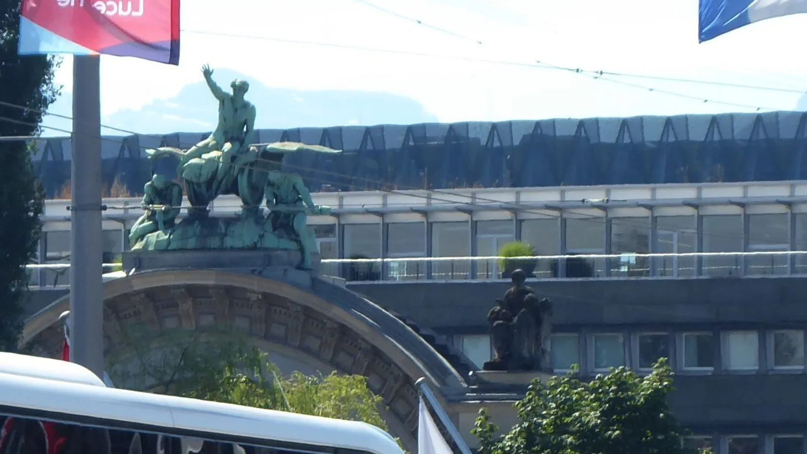 Bahnhof LU